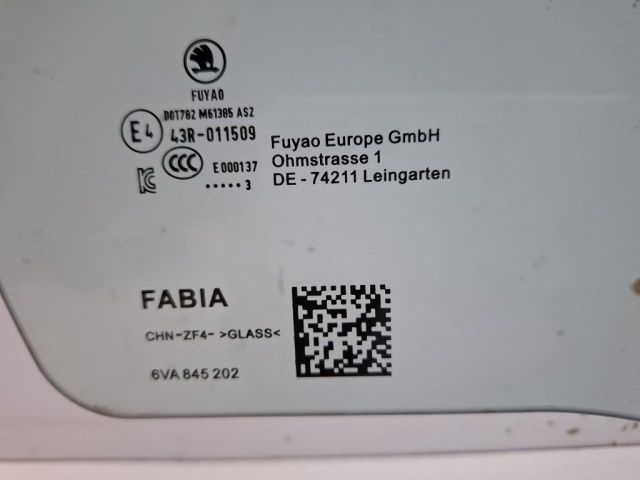 bontott SKODA FABIA IV Jobb első Ablak