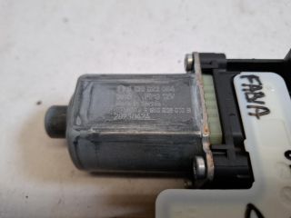 bontott SKODA FABIA IV Jobb első Ablakemelő Motor