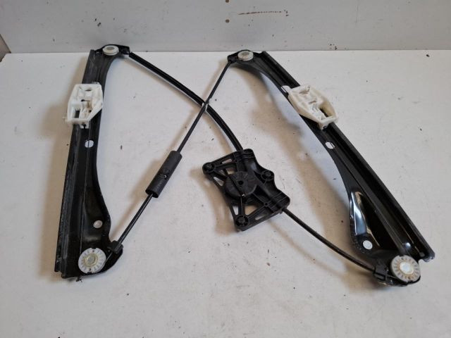 bontott SKODA FABIA IV Jobb első Ablakemelő Szerkezet (Elektromos)