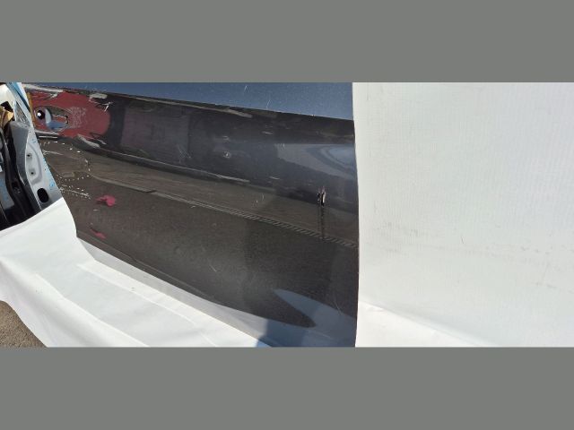 bontott SKODA FABIA IV Jobb első Ajtó (Üres lemez)