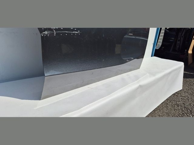 bontott SKODA FABIA IV Jobb első Ajtó (Üres lemez)