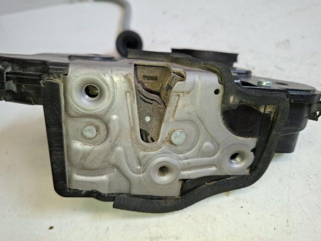 bontott SKODA FABIA IV Jobb első Ajtózár