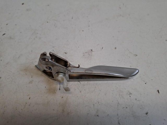 bontott SKODA FABIA IV Jobb első Belső Kilincs