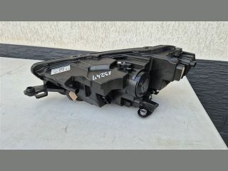 bontott SKODA FABIA IV Jobb Fényszóró