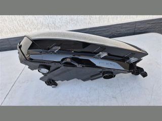 bontott SKODA FABIA IV Jobb Fényszóró