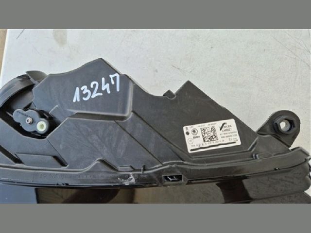 bontott SKODA FABIA IV Jobb Fényszóró