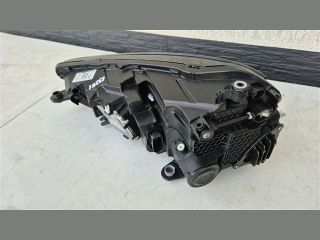 bontott SKODA FABIA IV Jobb Fényszóró