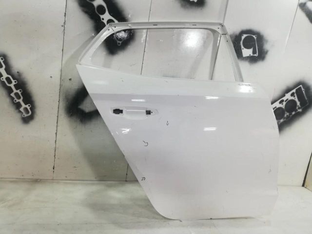 bontott SKODA FABIA IV Jobb hátsó Ajtó (Üres lemez)