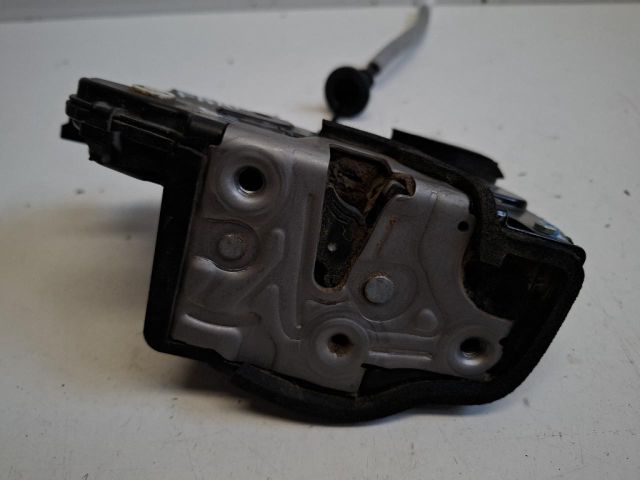 bontott SKODA FABIA IV Jobb hátsó Ajtózár