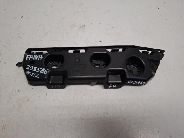 bontott SKODA FABIA IV Jobb hátsó Oldal Lökhárító Tartó (Műanyag)