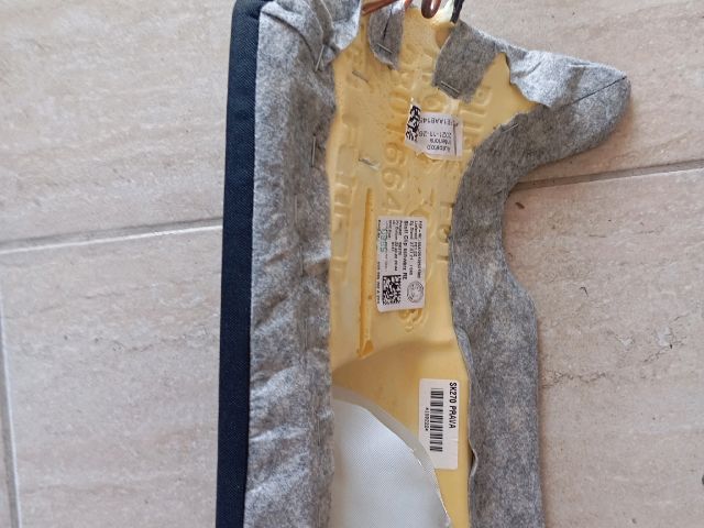 bontott SKODA FABIA IV Jobb hátsó Ülés Légzsák