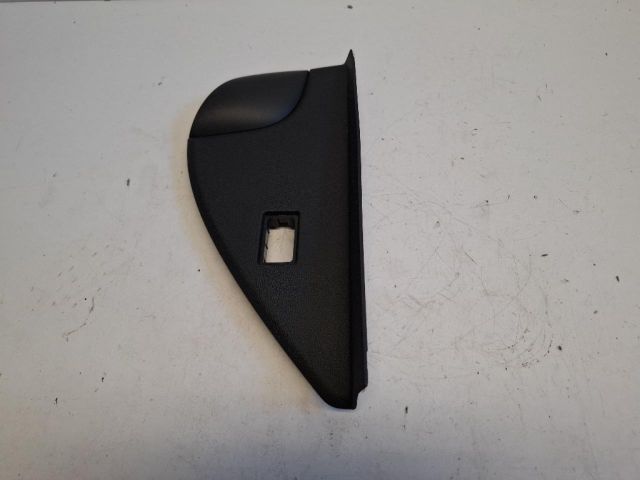 bontott SKODA FABIA IV Jobb Műszerfal Oldalkárpit