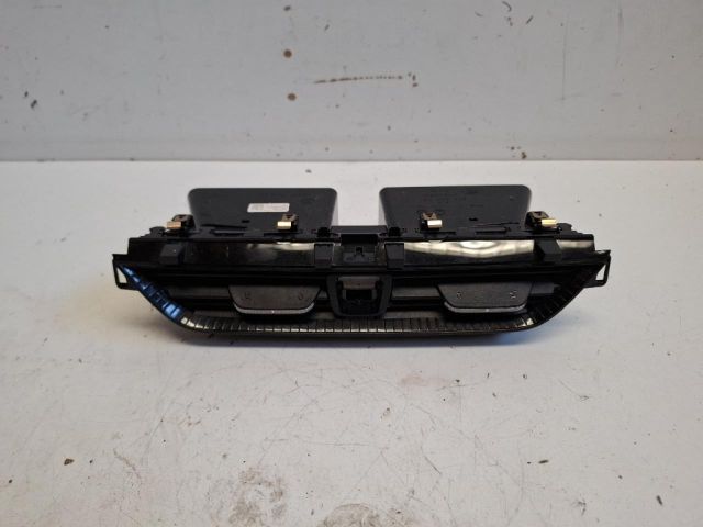 bontott SKODA FABIA IV Középső Szellőző