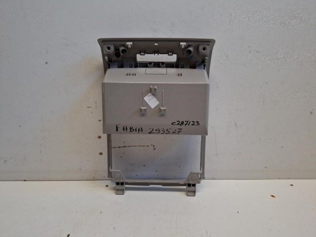 bontott SKODA FABIA IV Középső Szemüvegtartó