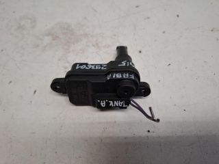 bontott SKODA FABIA IV Központizár Motor Tankajtó