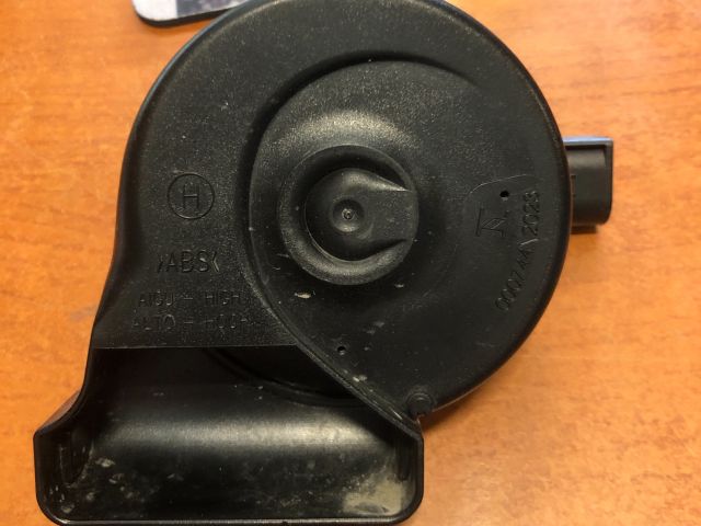 bontott SKODA FABIA IV Kürt