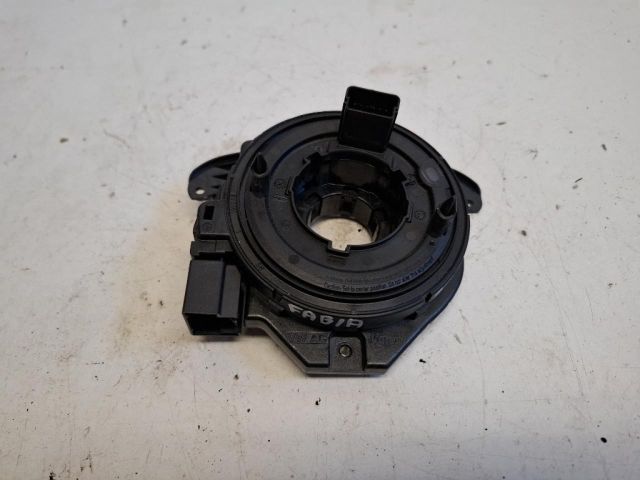 bontott SKODA FABIA IV Légzsák Átvezető Szalagkábel