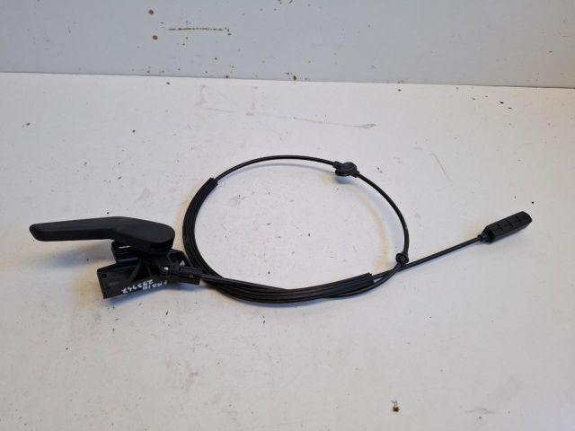 bontott SKODA FABIA IV Motorháztető Nyitó Kar / Gomb