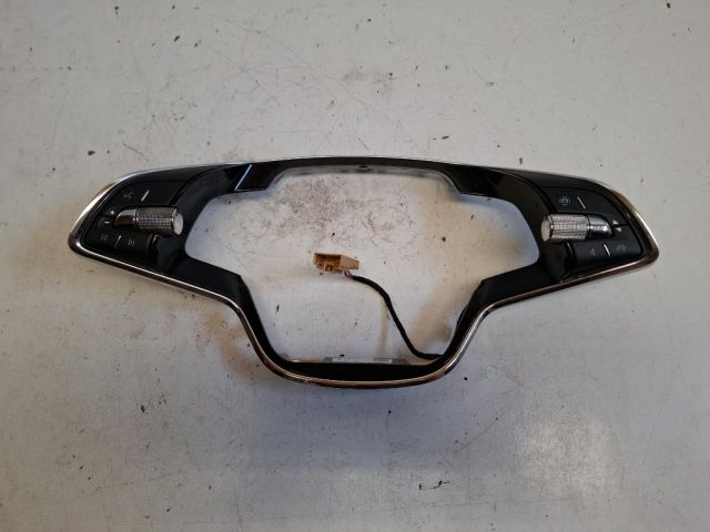 bontott SKODA FABIA IV Multikormány Kapcsoló Pár