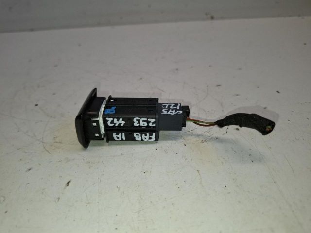 bontott SKODA FABIA IV Vészvillogó Kapcsoló