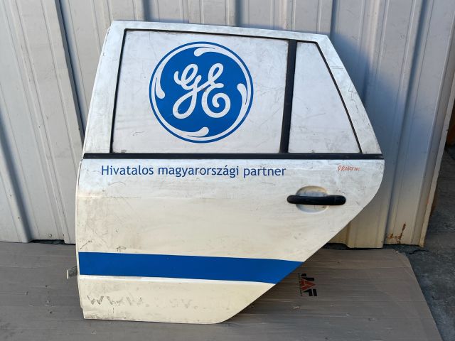 bontott SKODA FABIA Praktik Bal hátsó Ajtó (Üres lemez)