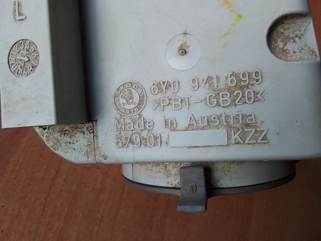 bontott SKODA FABIA Praktik Bal Ködfényszóró