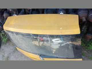 bontott SKODA FABIA Praktik Csomagtérajtó (Részeivel)