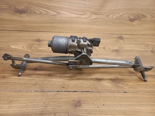 bontott SKODA FABIA Praktik Első Ablaktörlő Szerkezet Motorral