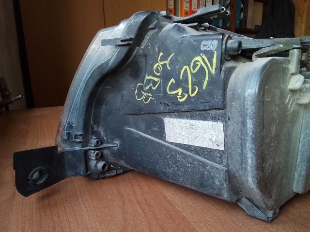 bontott SKODA FABIA Praktik Jobb Fényszóró