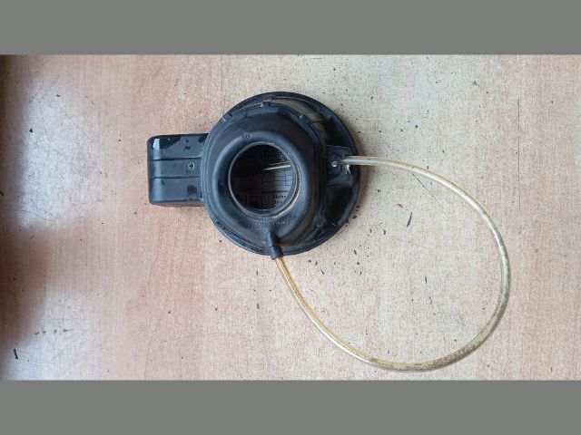 bontott SKODA FABIA Praktik Tankajtó