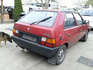 bontott SKODA FAVORIT Bal első Féknyereg Munkahengerrel