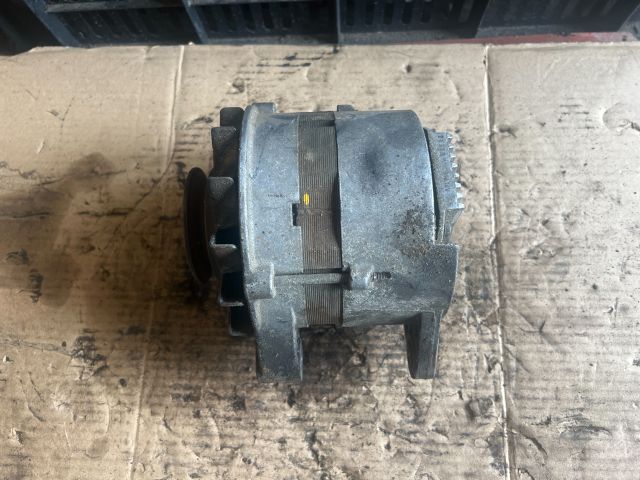 bontott SKODA FAVORIT Generátor