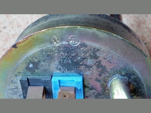 bontott SKODA FAVORIT Üzemanyag Szivattyú