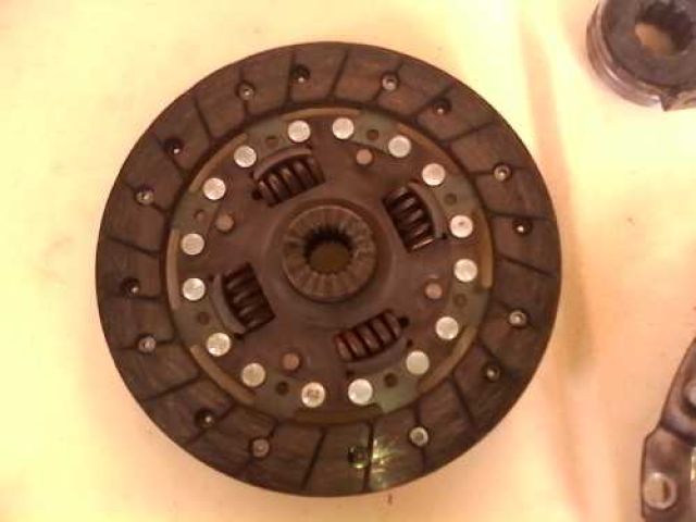 bontott SKODA FAVORIT Kuplung Tárcsa