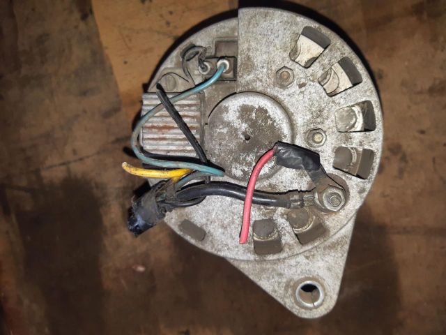 bontott SKODA FAVORIT Generátor