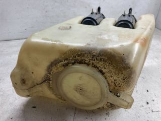 bontott SKODA FAVORIT Ablakmosó Tartály