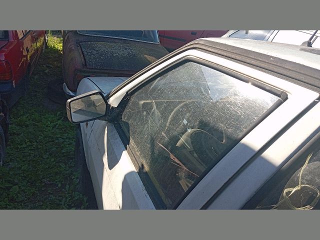 bontott SKODA FAVORIT Bal első Ajtó (Részeivel)