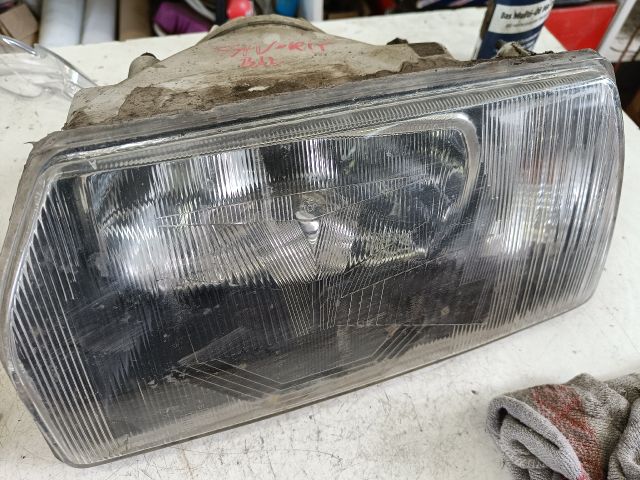 bontott SKODA FAVORIT Bal Fényszóró