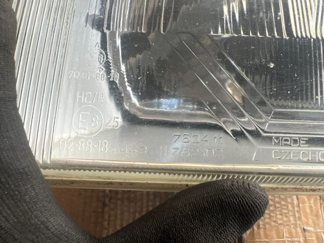 bontott SKODA FAVORIT Bal Fényszóró