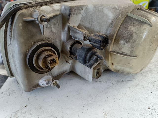 bontott SKODA FAVORIT Bal Fényszóró