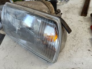 bontott SKODA FAVORIT Bal Fényszóró