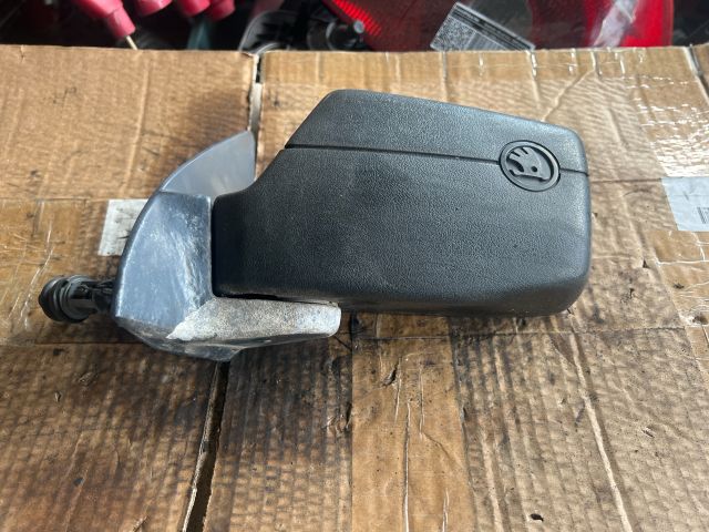 bontott SKODA FAVORIT Bal Visszapillantó Tükör (Mechanikus)