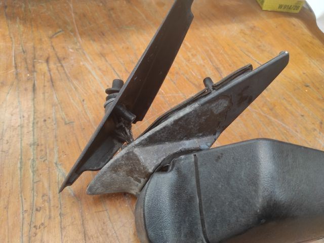 bontott SKODA FAVORIT Bal Visszapillantó Tükör (Mechanikus)