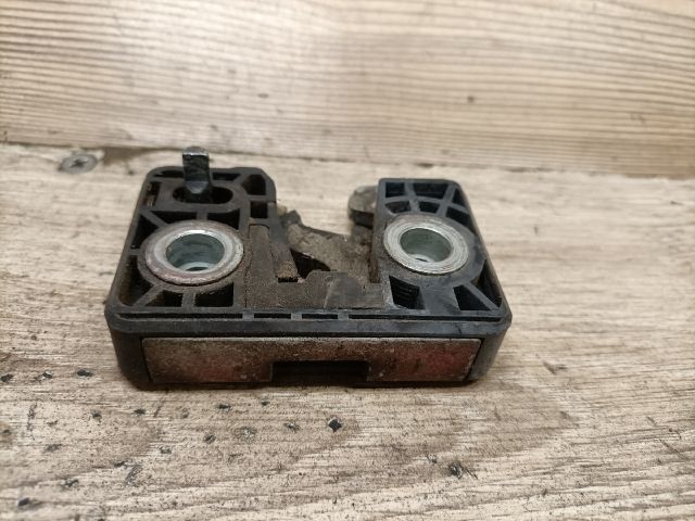 bontott SKODA FAVORIT Csomagtérajtó Zárszerkezet