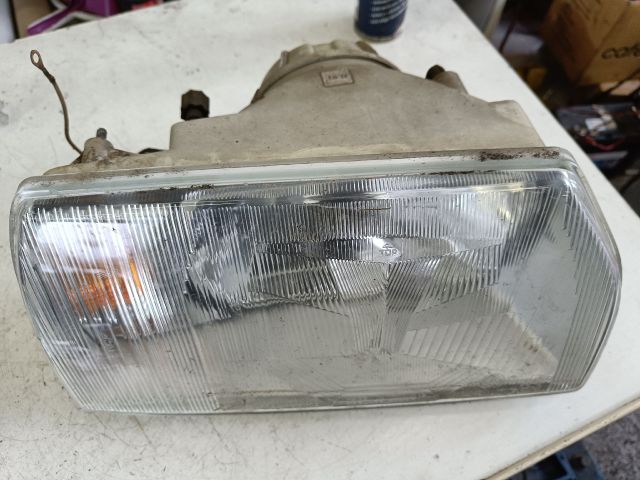 bontott SKODA FAVORIT Jobb Fényszóró