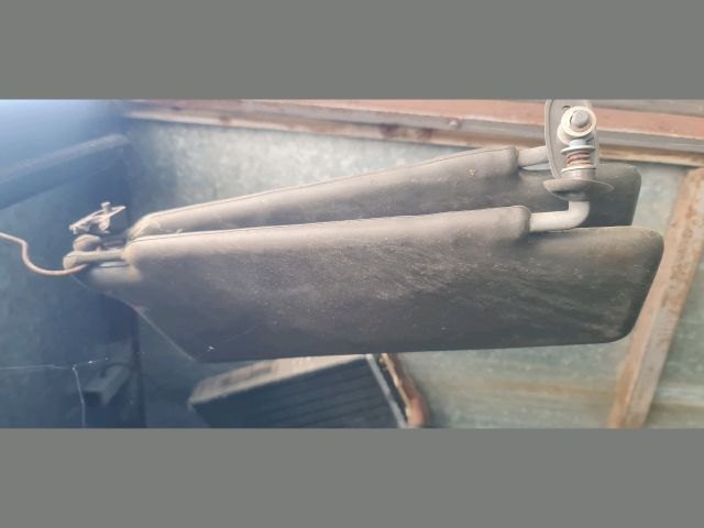 bontott SKODA FAVORIT Napellenző Pár