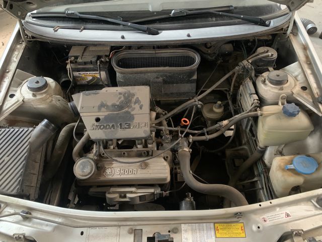 bontott SKODA FELICIA Bal első Gólyaláb (Lengécsillapító, Rugó)