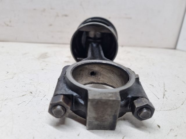 bontott SKODA FELICIA Dugattyú és Hajtókar