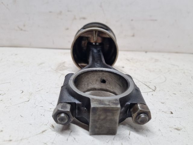 bontott SKODA FELICIA Dugattyú és Hajtókar