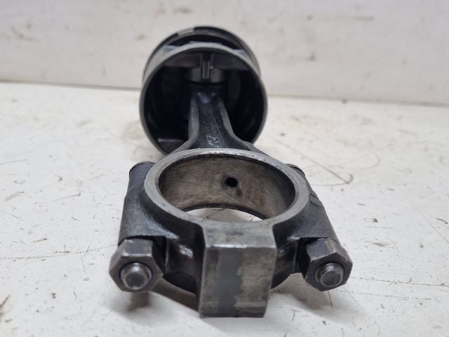 bontott SKODA FELICIA Dugattyú és Hajtókar